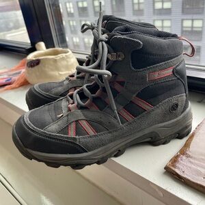 Northside Kids Black and Red Boots